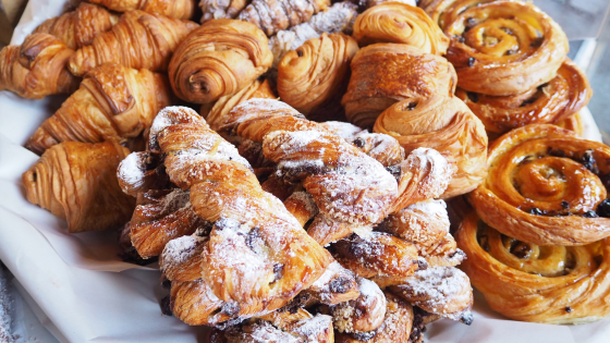 Wintertime Cafés and Bakeries Locals Love Around the Twin Cities | Counselor Realty